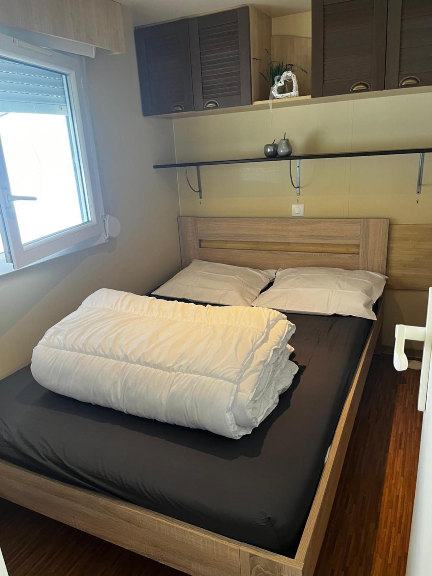 Camping Luxe Stacaravan Albatros - 51 *