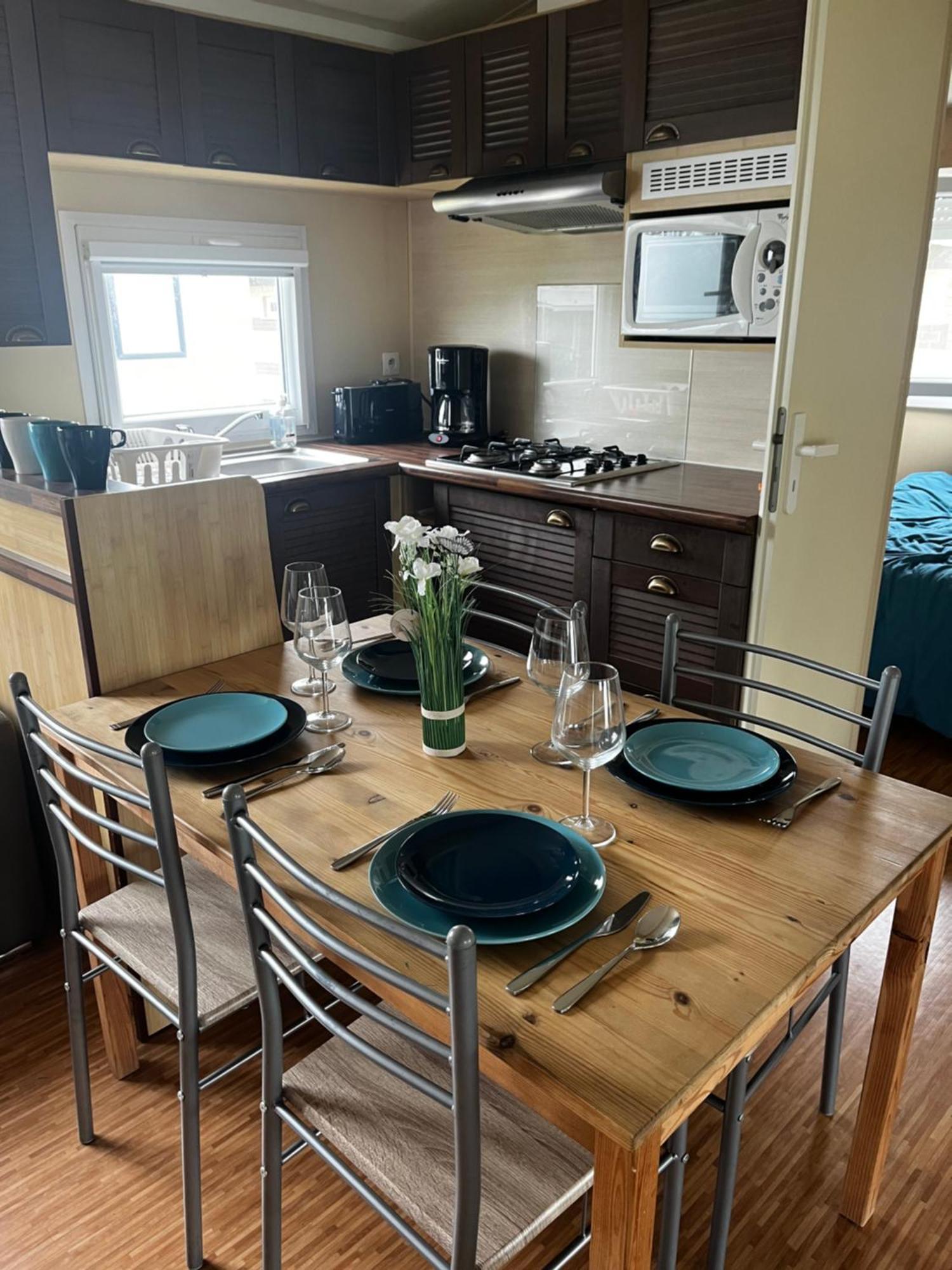 Camping Luxe Stacaravan Albatros - 51 *